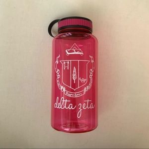 NEW Delta Zeta Sorority Water Bottle